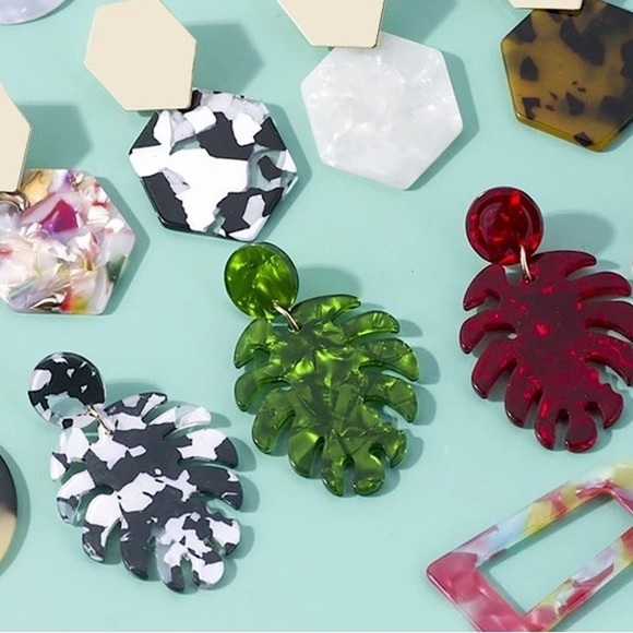 Tropical Monstera Leaf “Mila” Bohemian Palm Tree Green Acrylic Summer Earrings - Picture 4 of 9